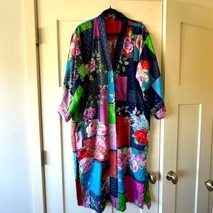 BOUQUET JULES KIMONO by Johnny Was brand new with tags size M 100% silk